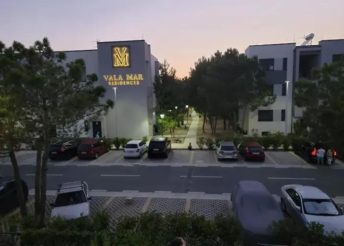 Vala Mar By Four C *