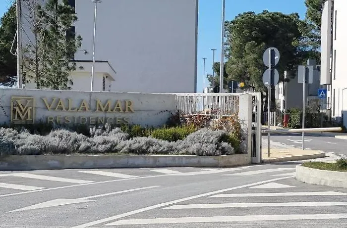 Vala Mar By Four C Hamallaj