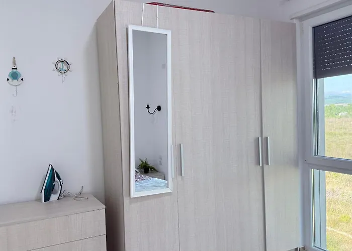 Vala Mar By Four C Apartment Hamallaj