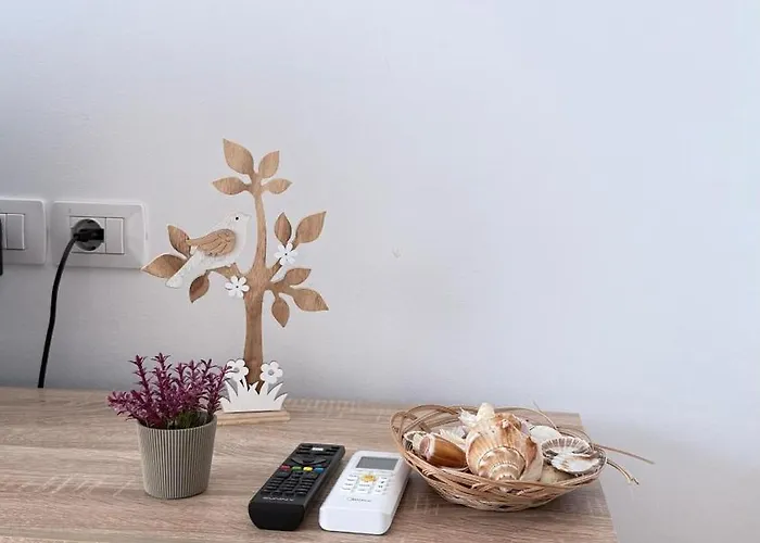 Apartment Vala Mar By Four C Hamallaj