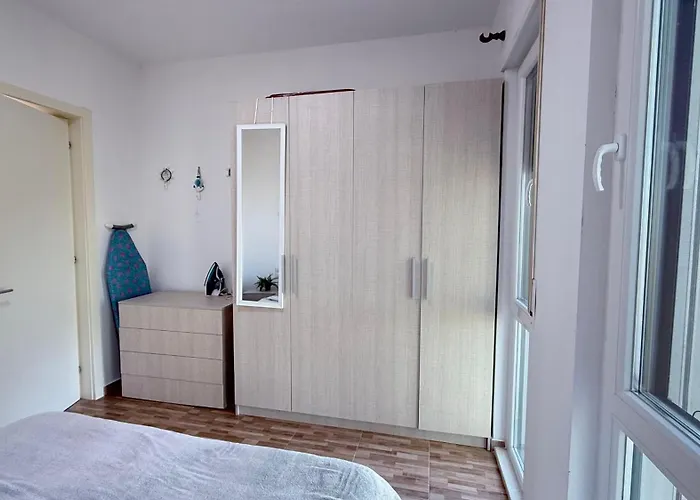 Apartment Vala Mar By Four C