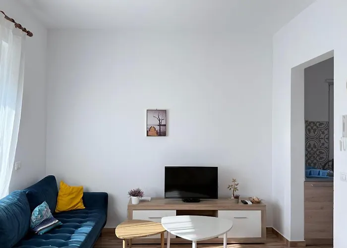 Vala Mar By Four C * Hamallaj