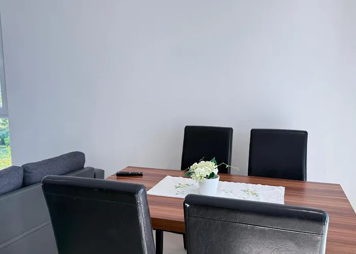 Vala Mar By Four C 公寓