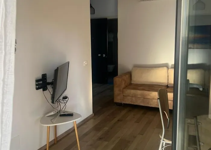 Apartment Vala Mar By Four C Hamallaj