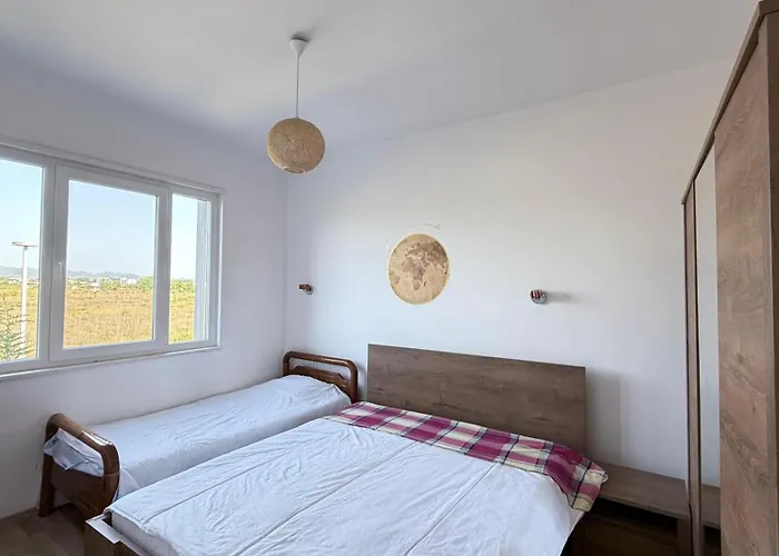 Vala Mar By Four C Hamallaj